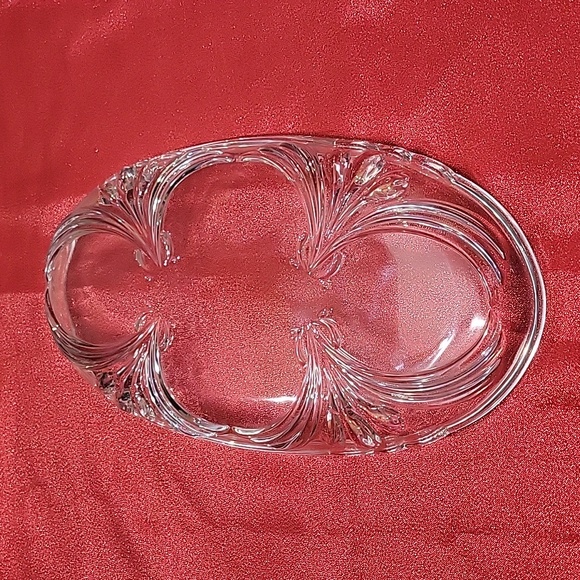 Mikasa crystal tulip platter - Picture 4 of 5